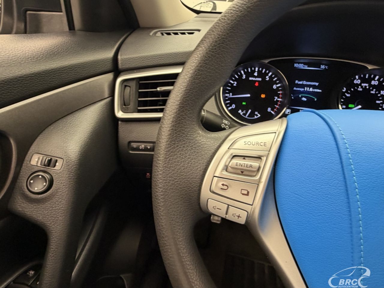 Nissan Rogue | 27