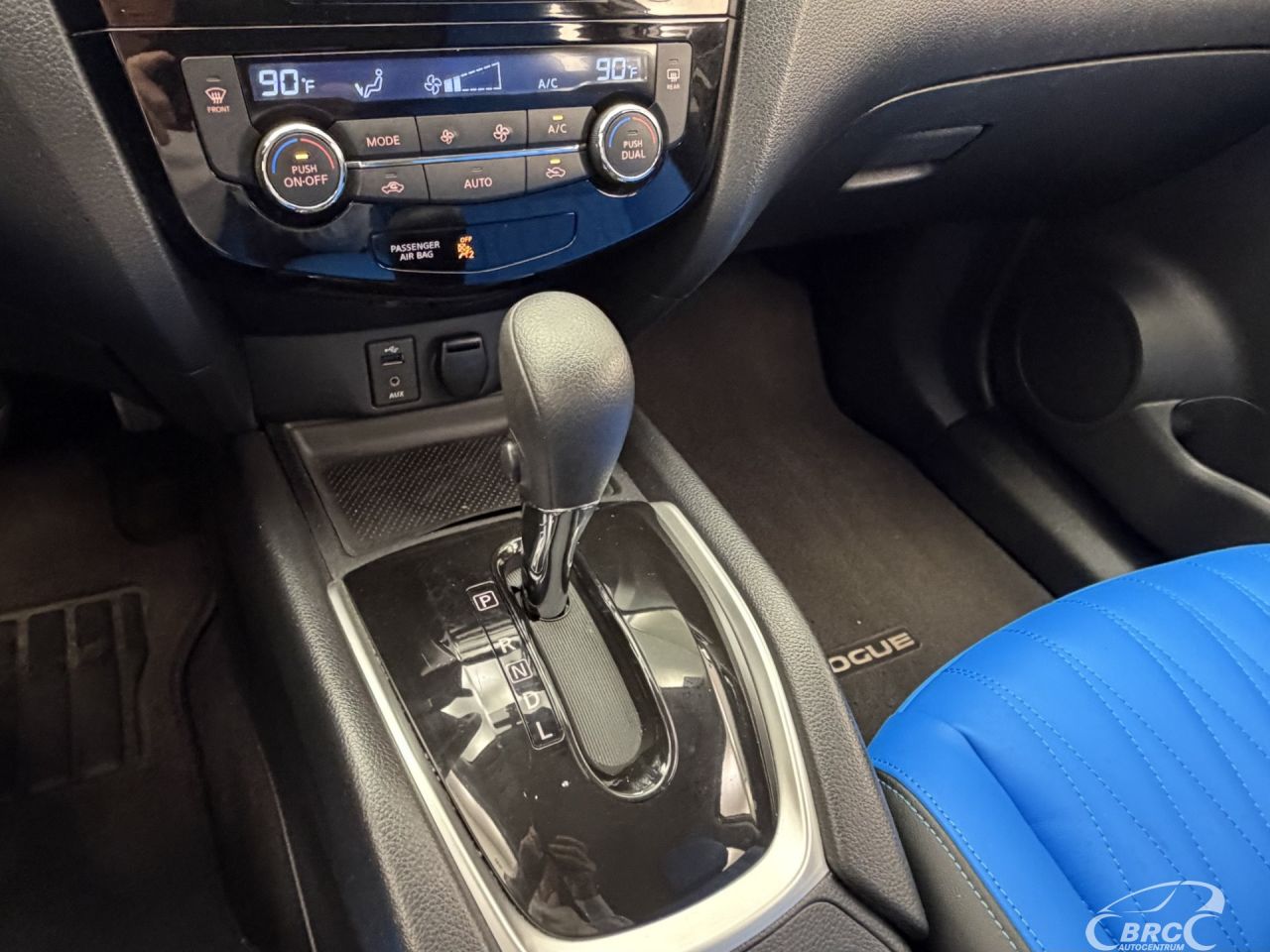 Nissan Rogue | 24