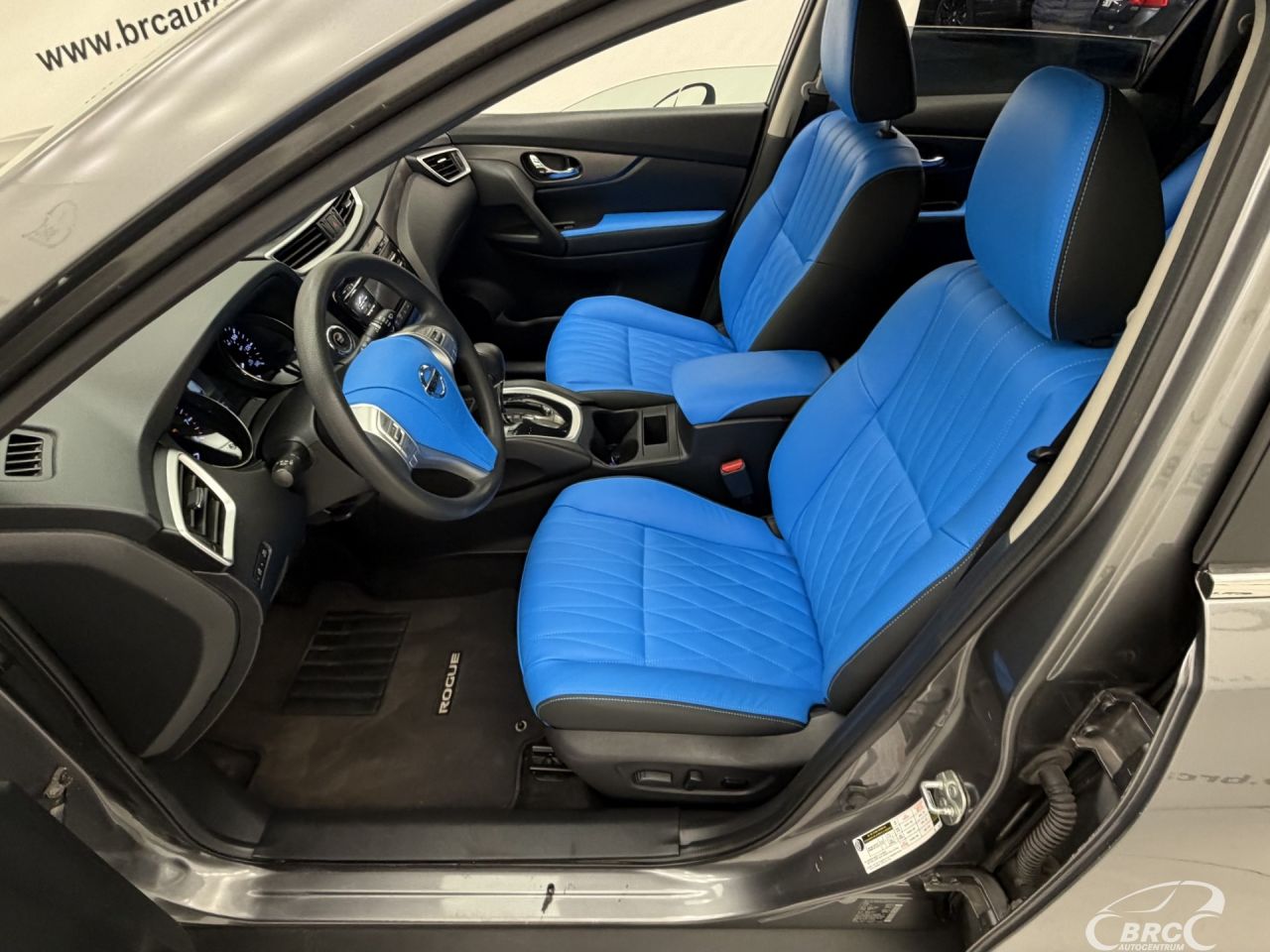 Nissan Rogue | 19
