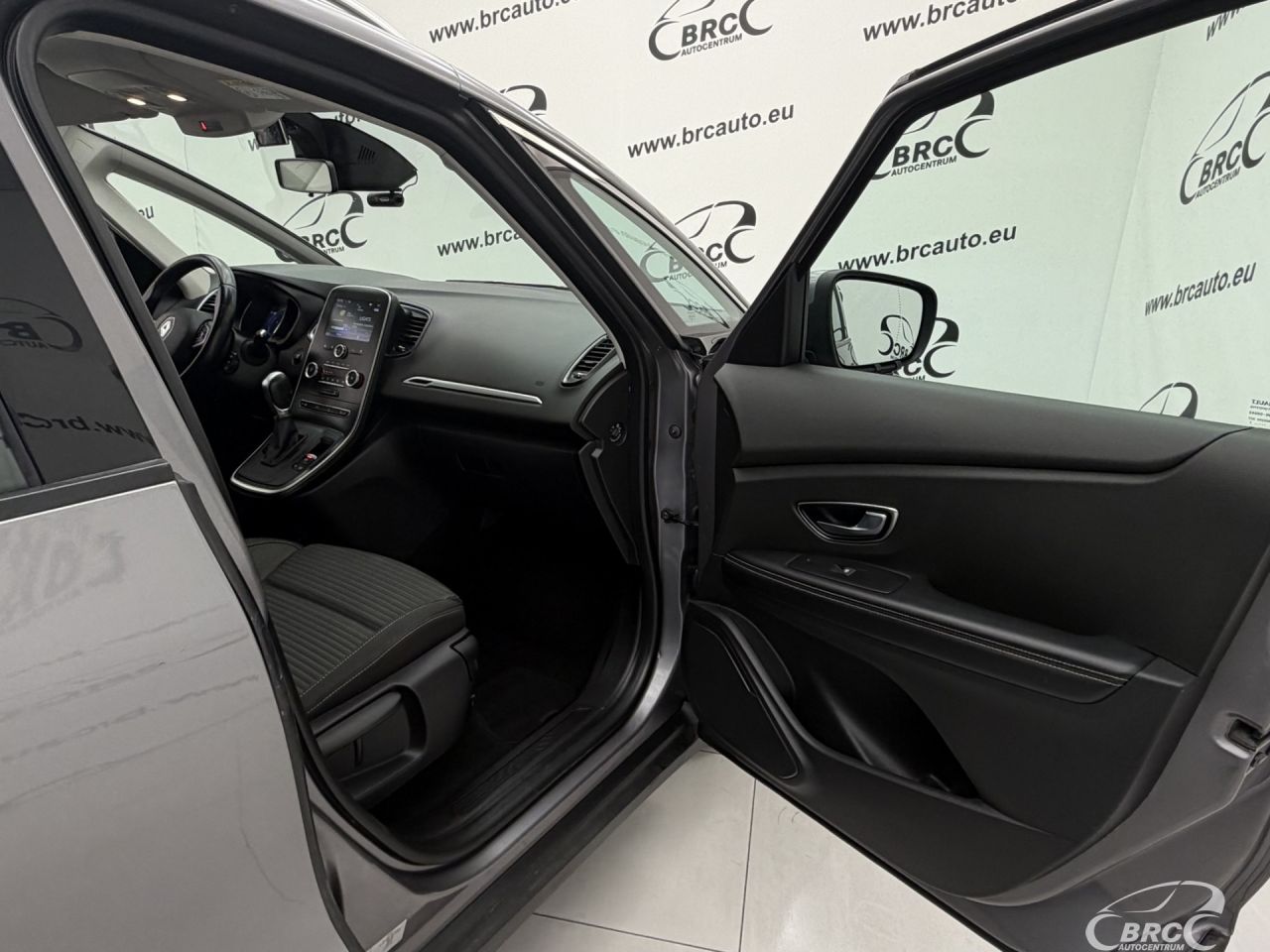 Renault Scenic | 7