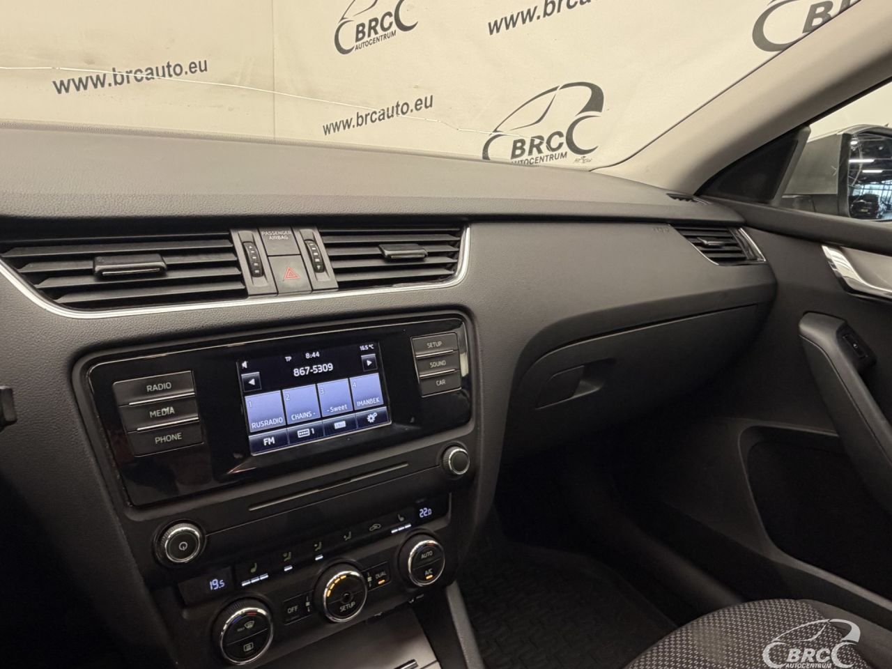 Skoda Octavia | 24