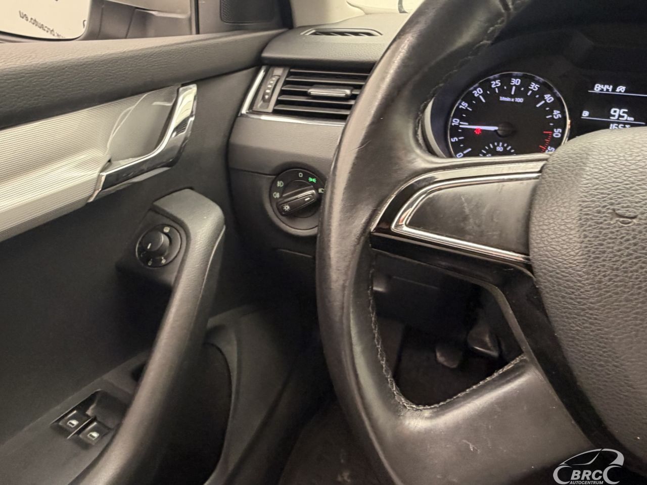 Skoda Octavia | 27