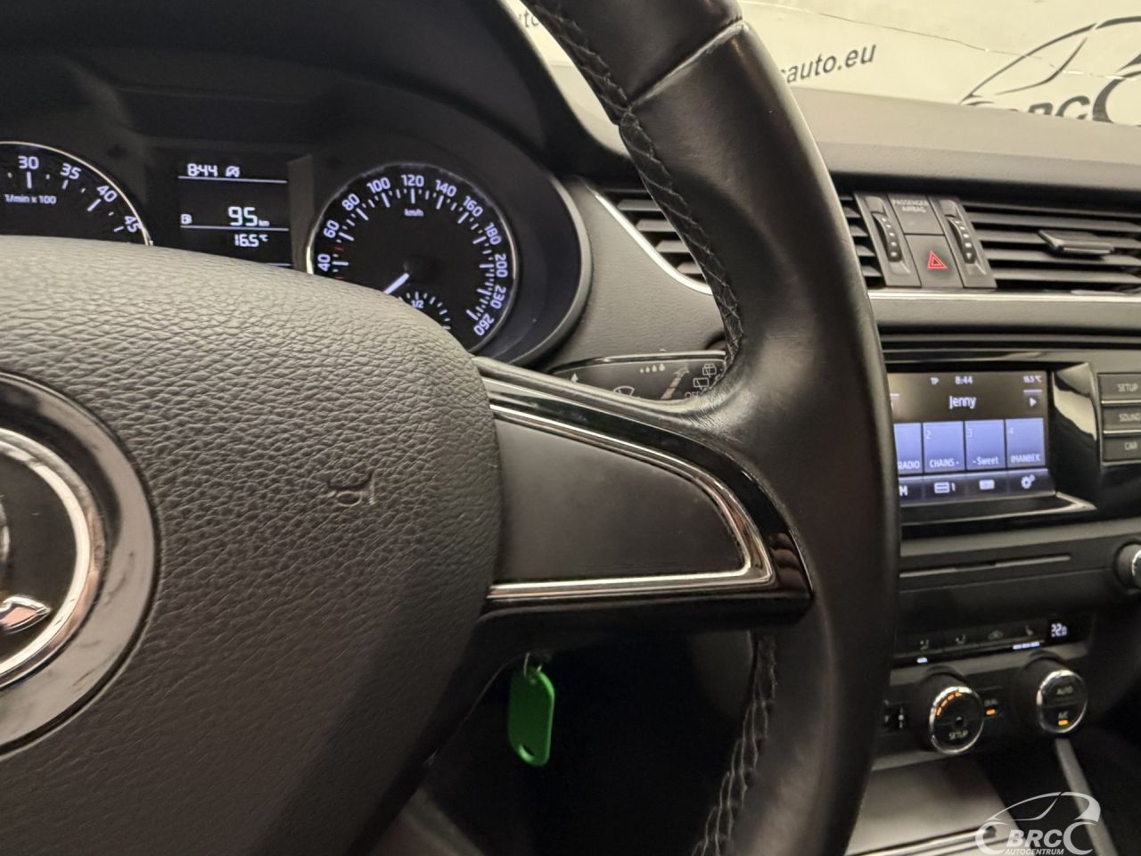 Skoda Octavia | 26