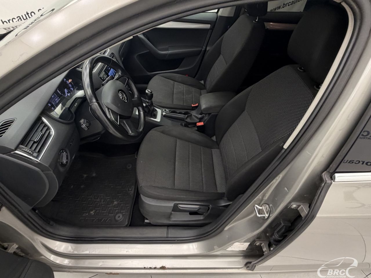 Skoda Octavia | 18