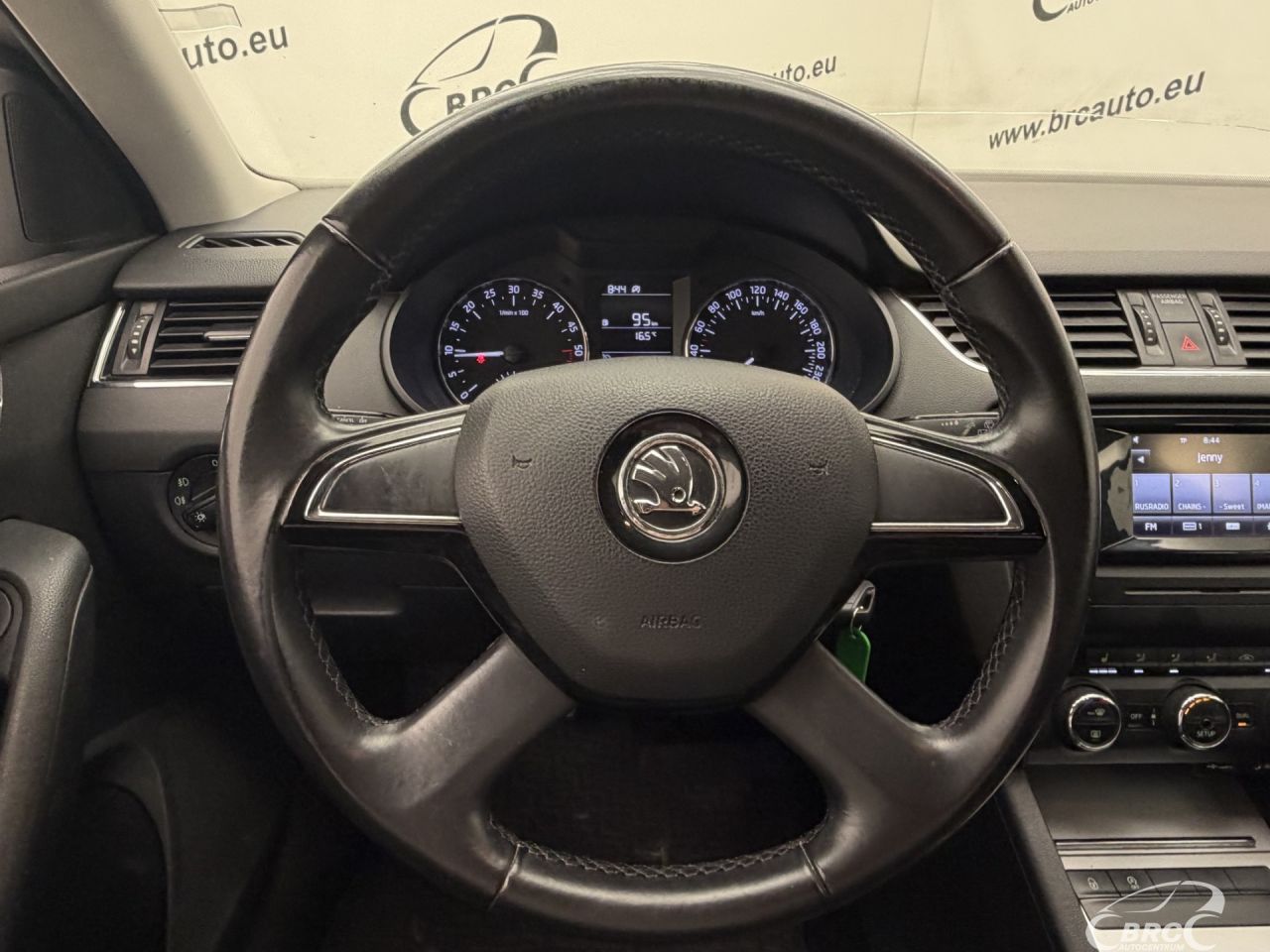 Skoda Octavia | 25