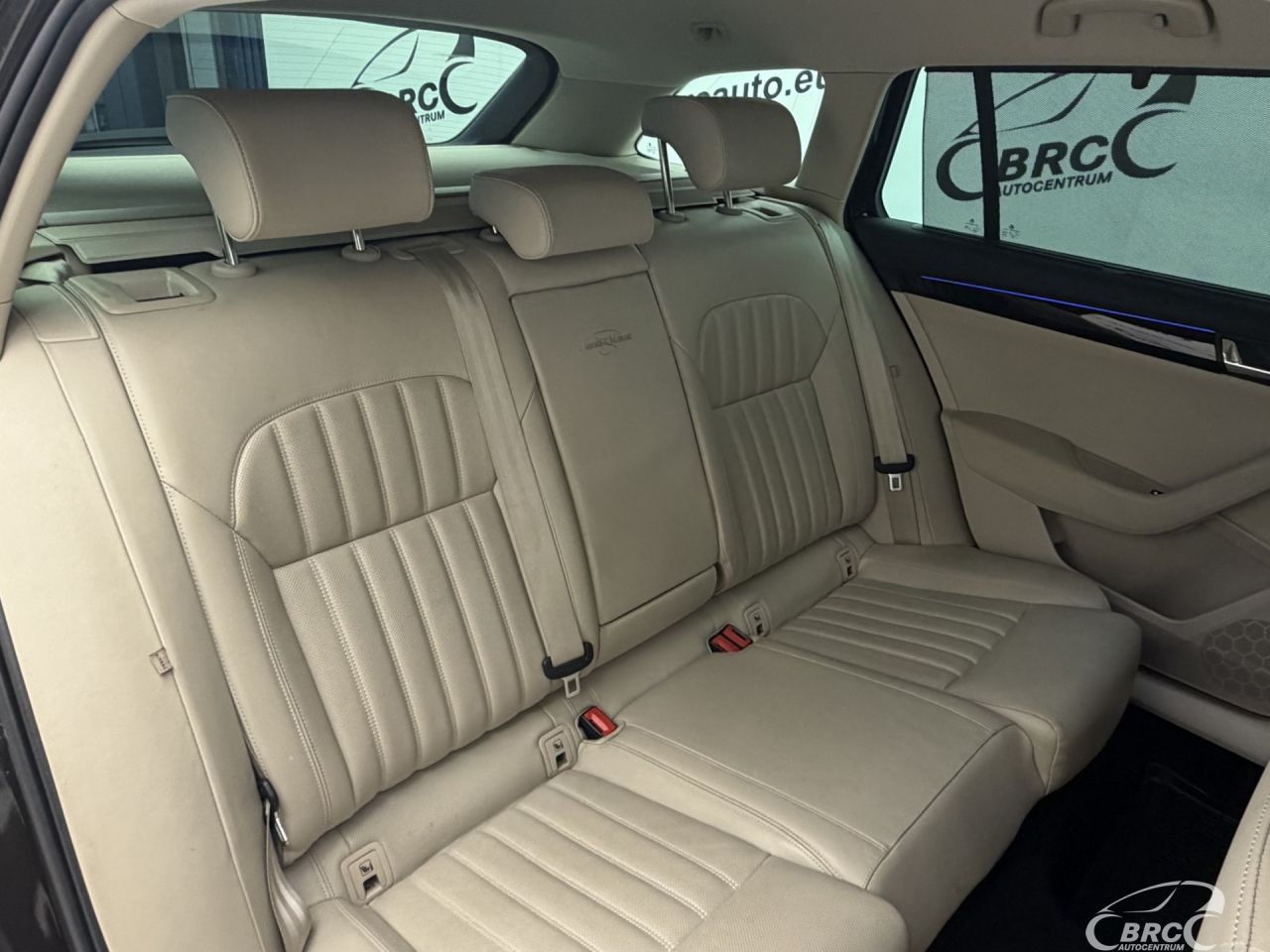 Skoda Superb | 12