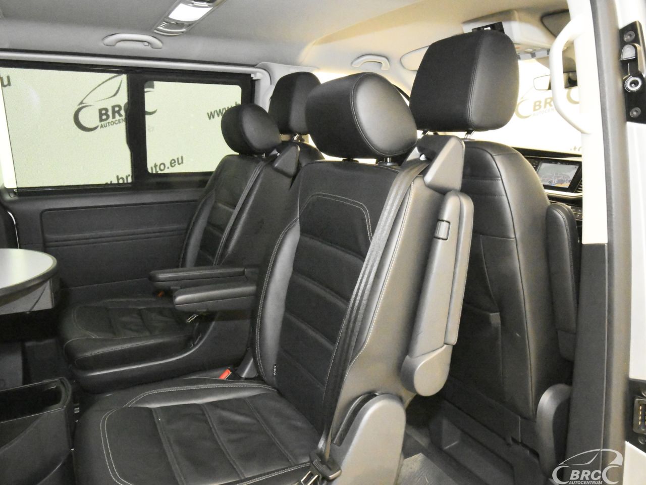 Volkswagen Multivan | 11
