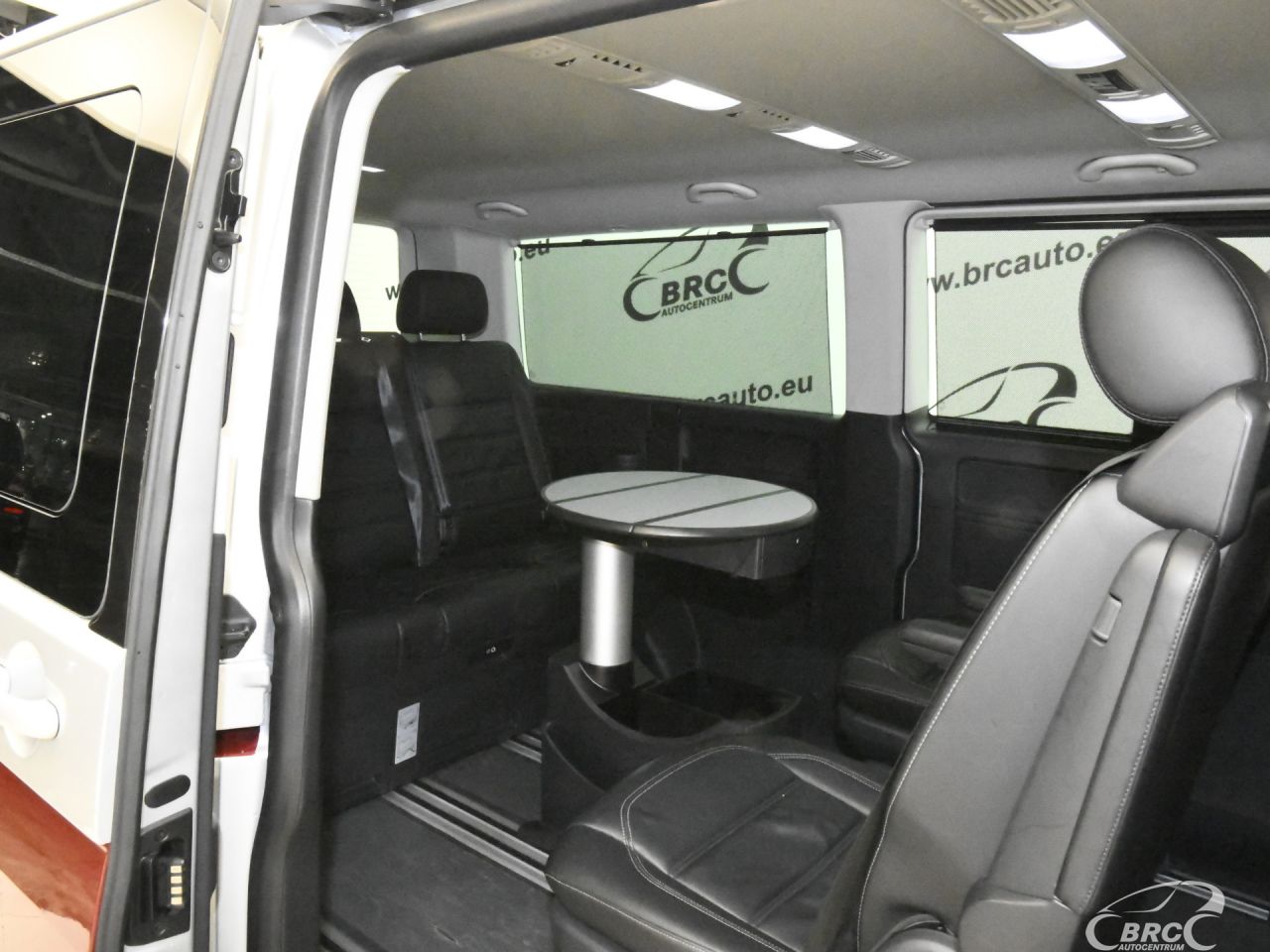 Volkswagen Multivan | 10