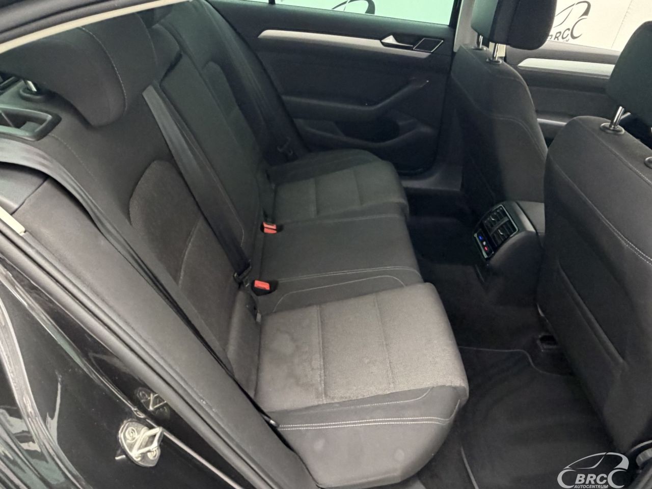 Volkswagen Passat | 9