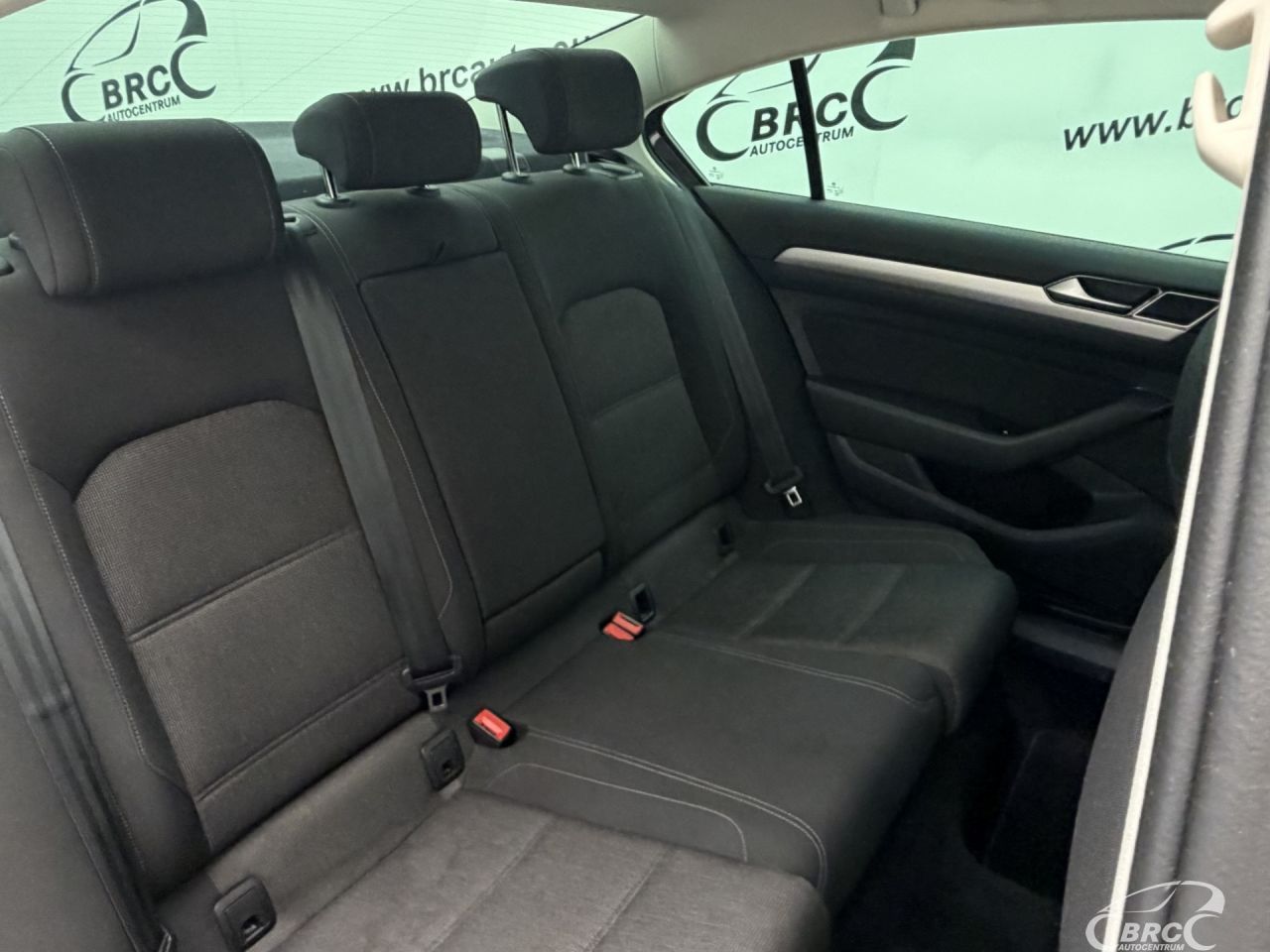 Volkswagen Passat | 10