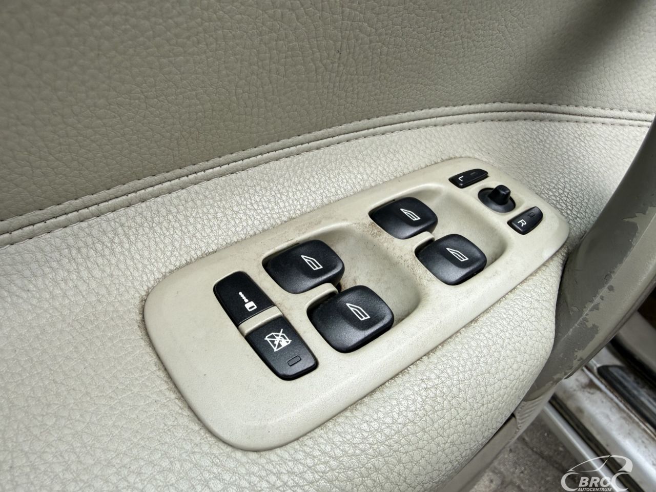 Volvo S60 | 12