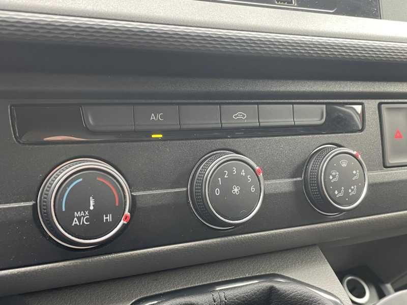 Volkswagen Transporter | 13