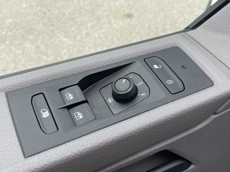 Volkswagen Transporter | 17
