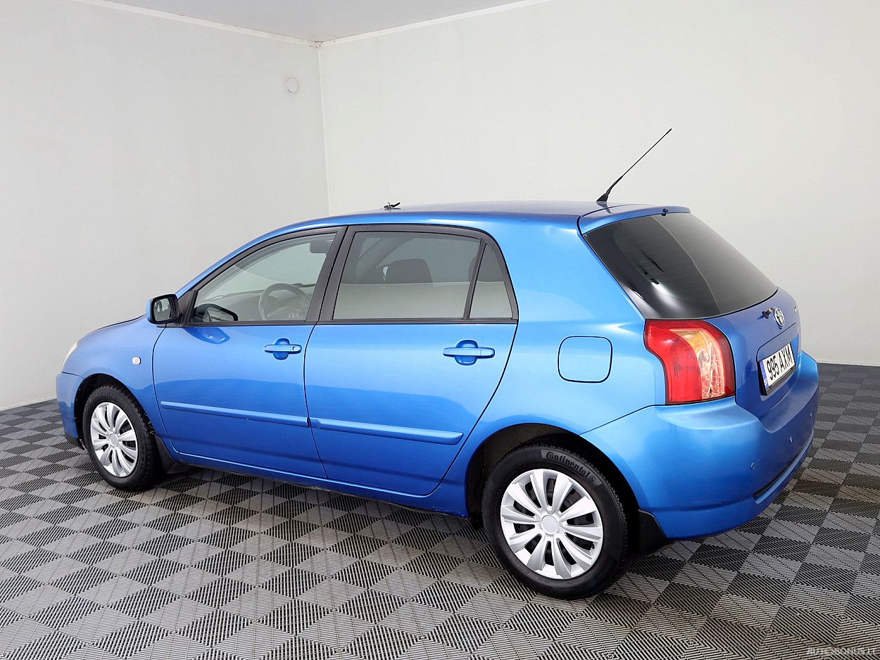 Toyota Corolla | 3