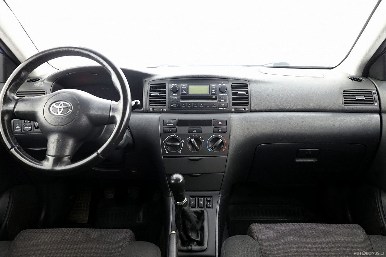 Toyota Corolla | 4