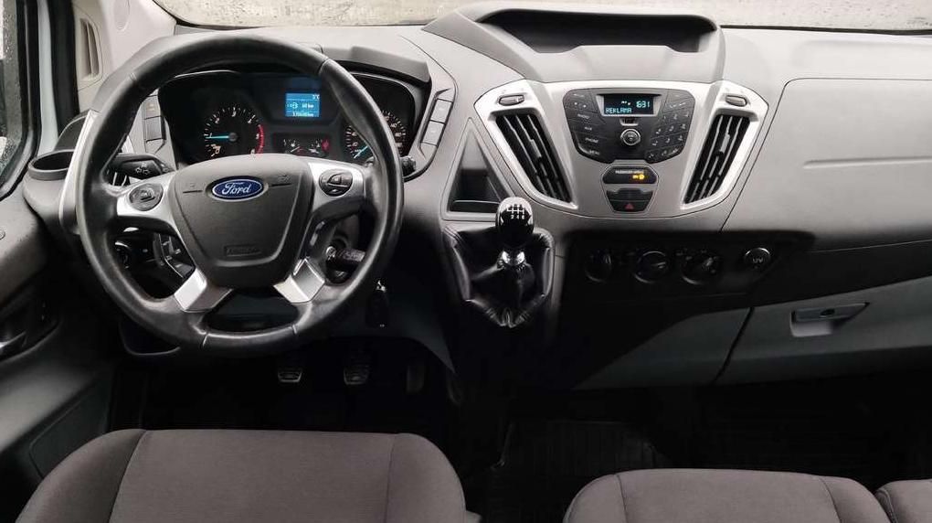 Ford Transit | 19