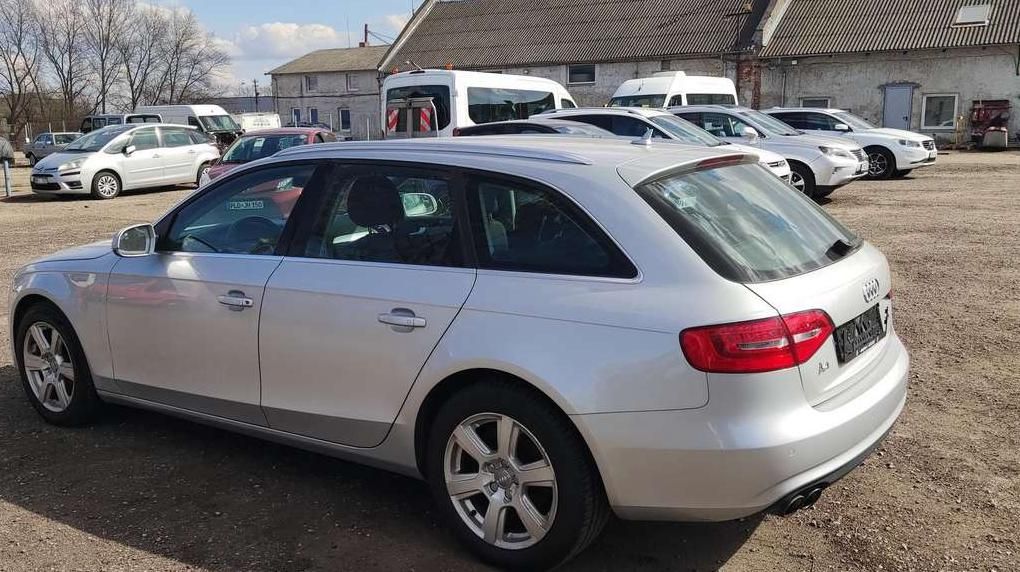 Audi A4 | 10