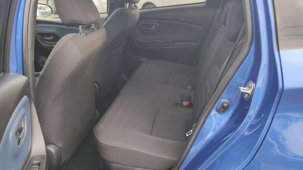 Toyota Yaris | 17