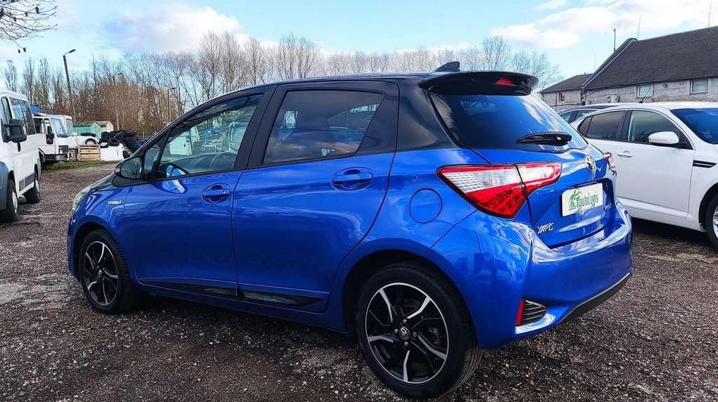 Toyota Yaris | 6