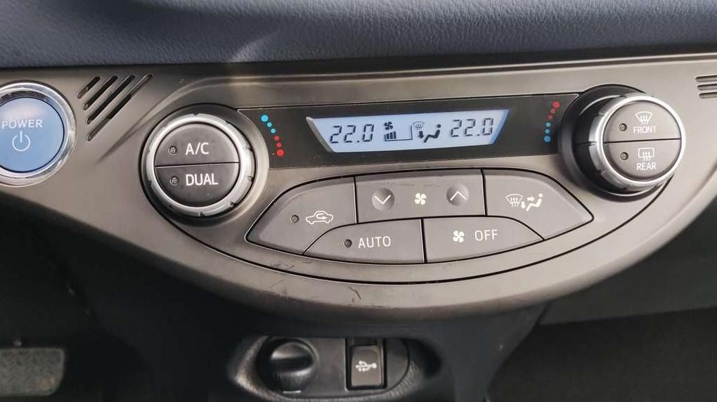 Toyota Yaris | 25