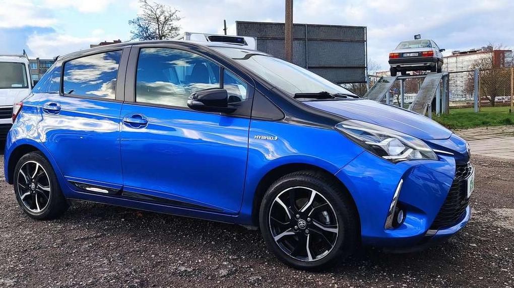 Toyota Yaris | 8