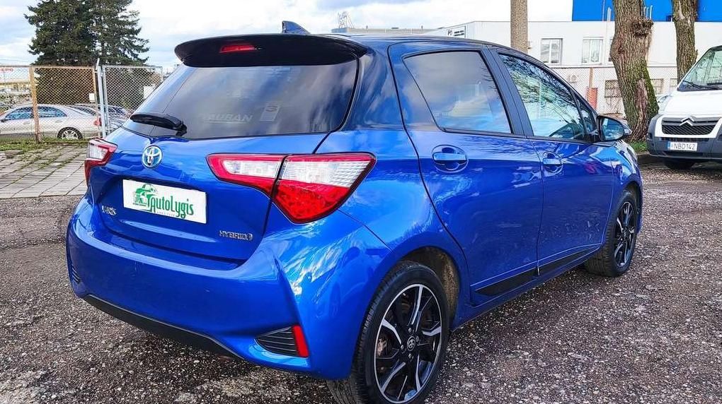 Toyota Yaris | 5