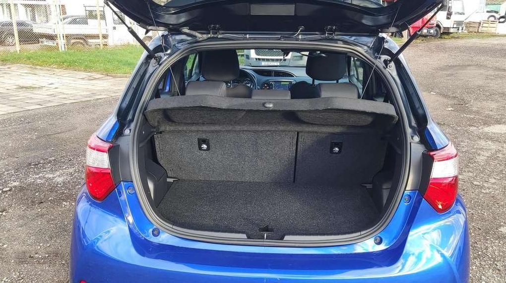 Toyota Yaris | 27