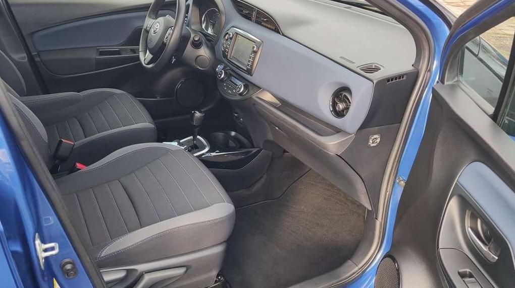 Toyota Yaris | 19
