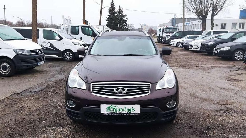 Infiniti EX30 | 2