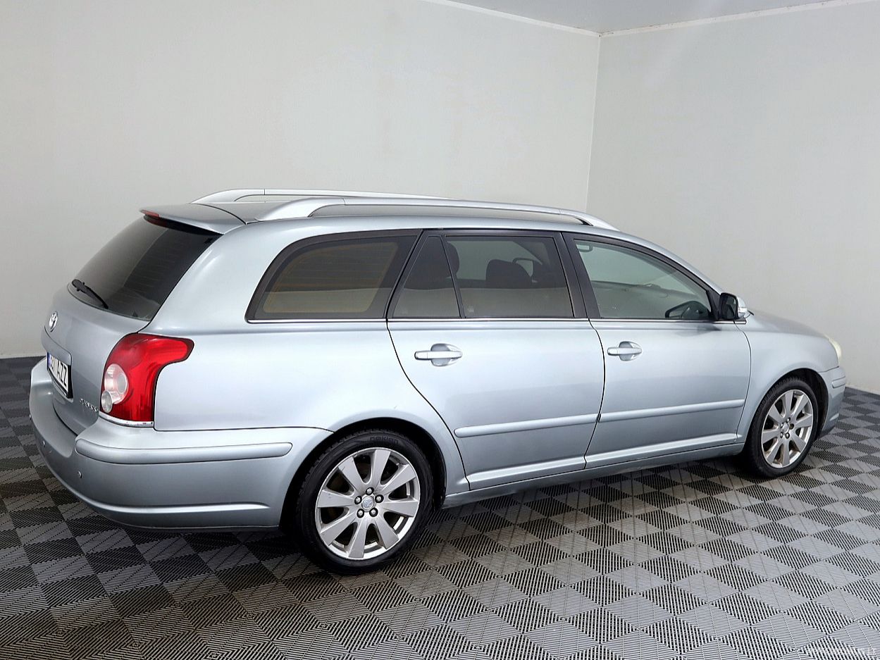 Toyota Avensis | 2