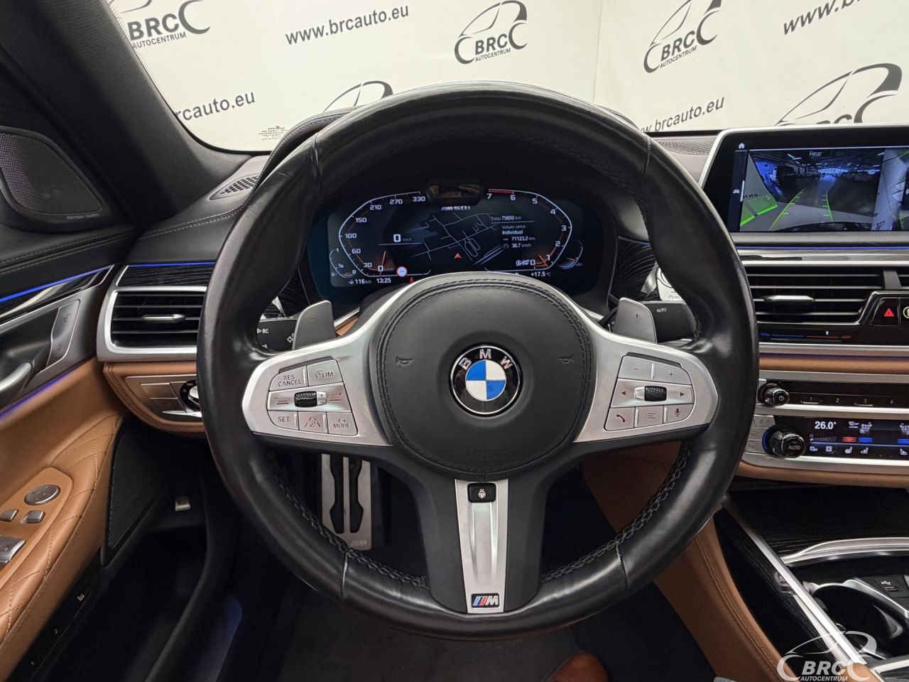 BMW 750 | 35