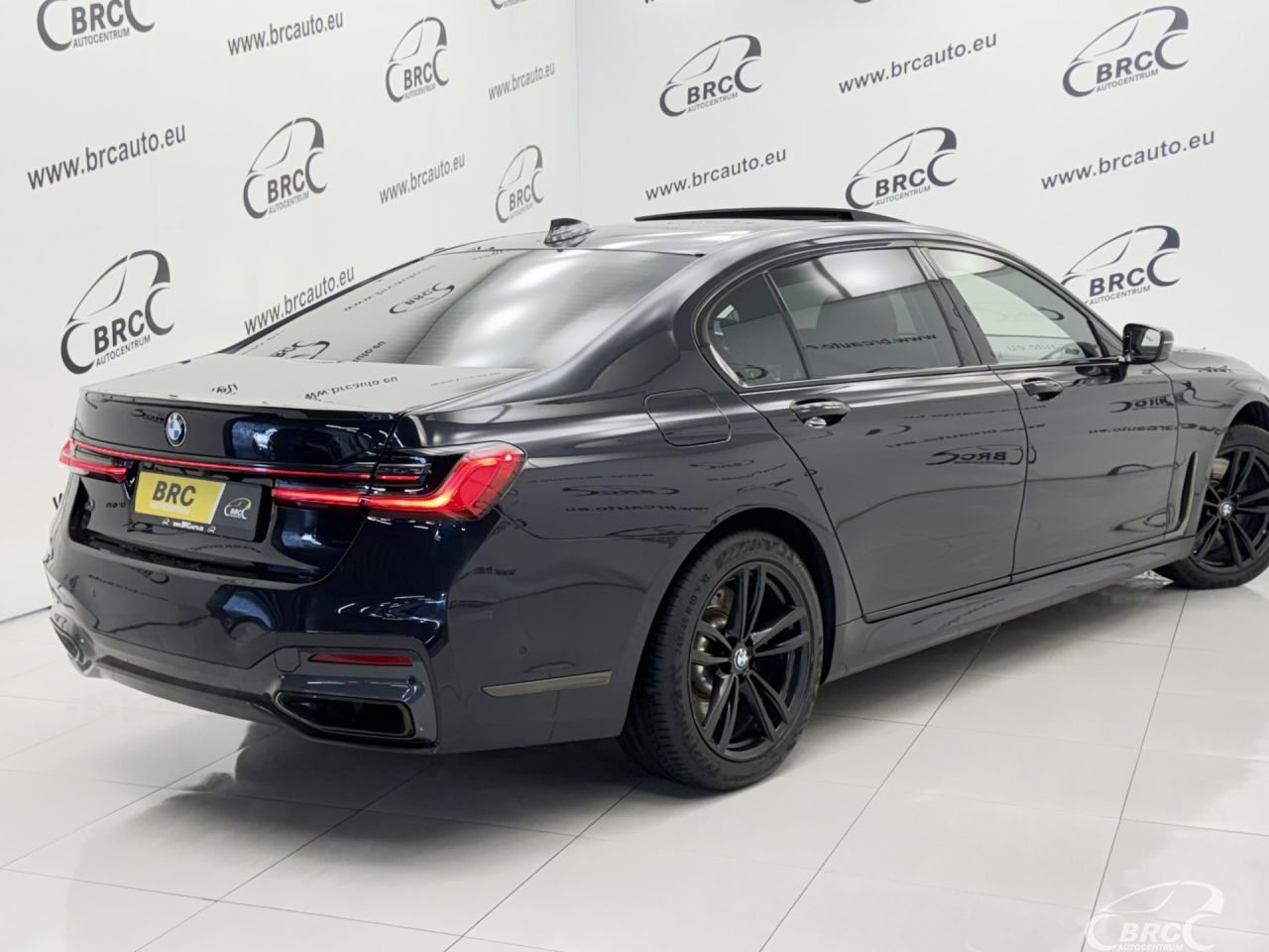 BMW 750 | 1