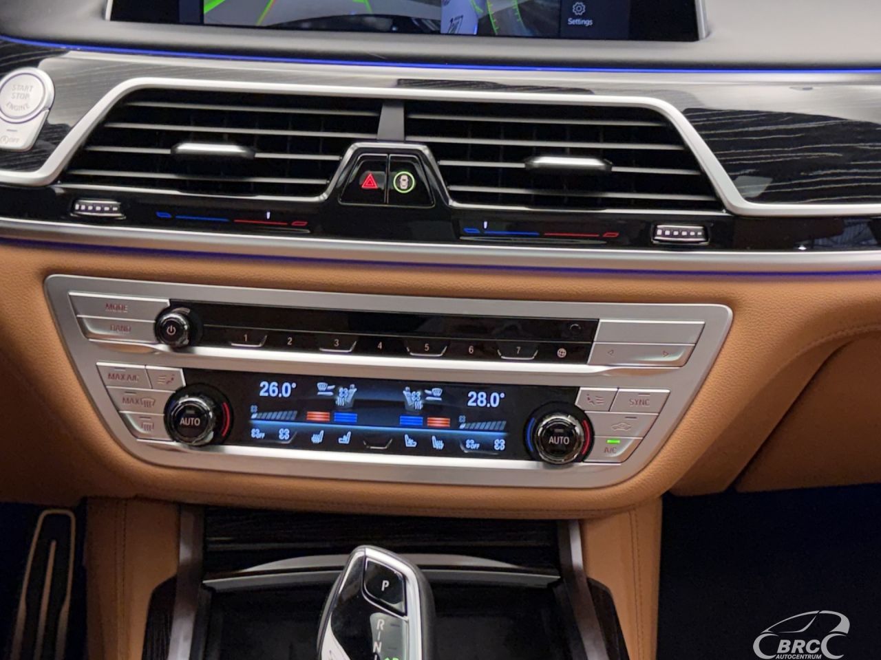 BMW 750 | 23