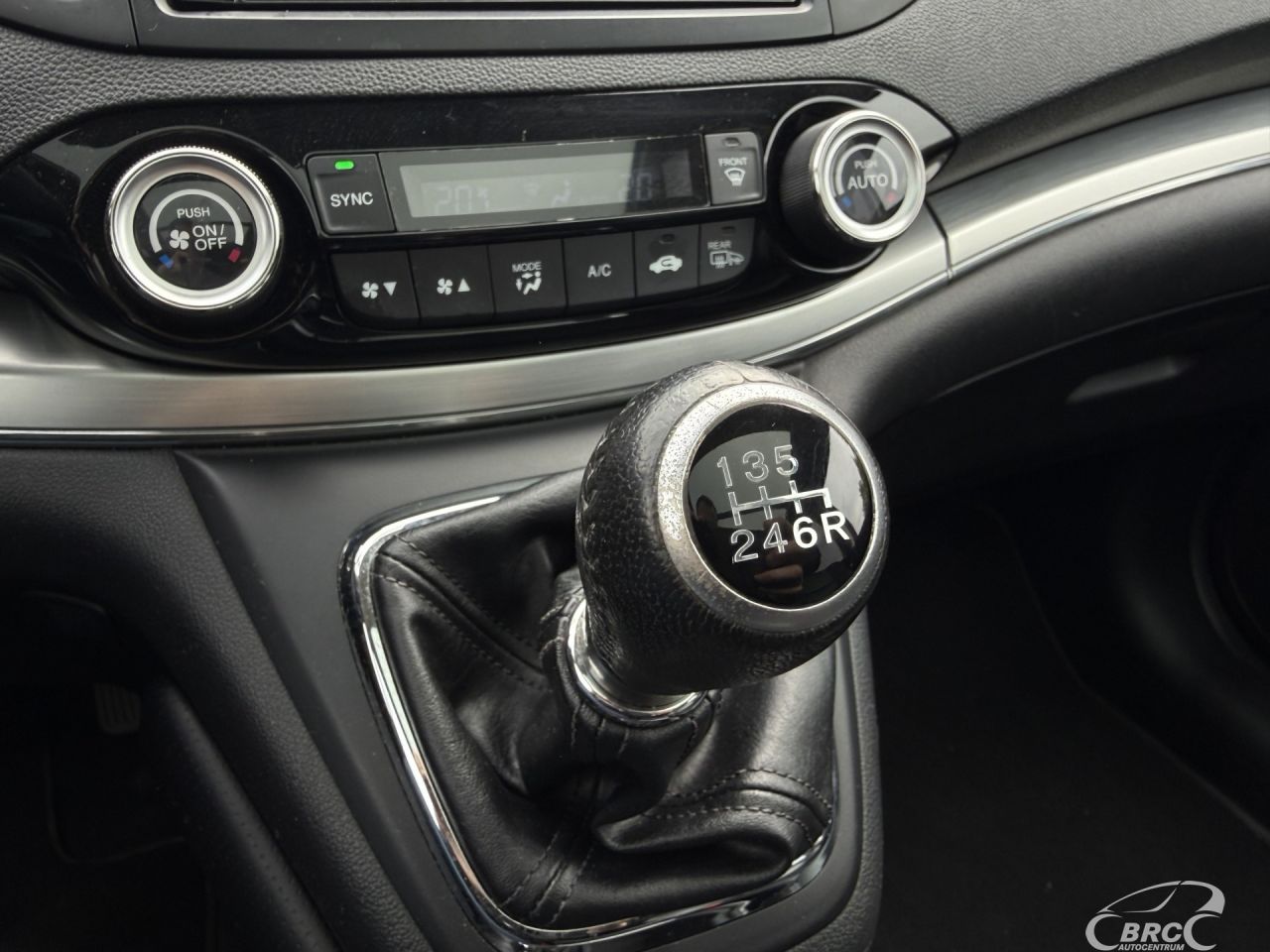 Honda CR-V | 22