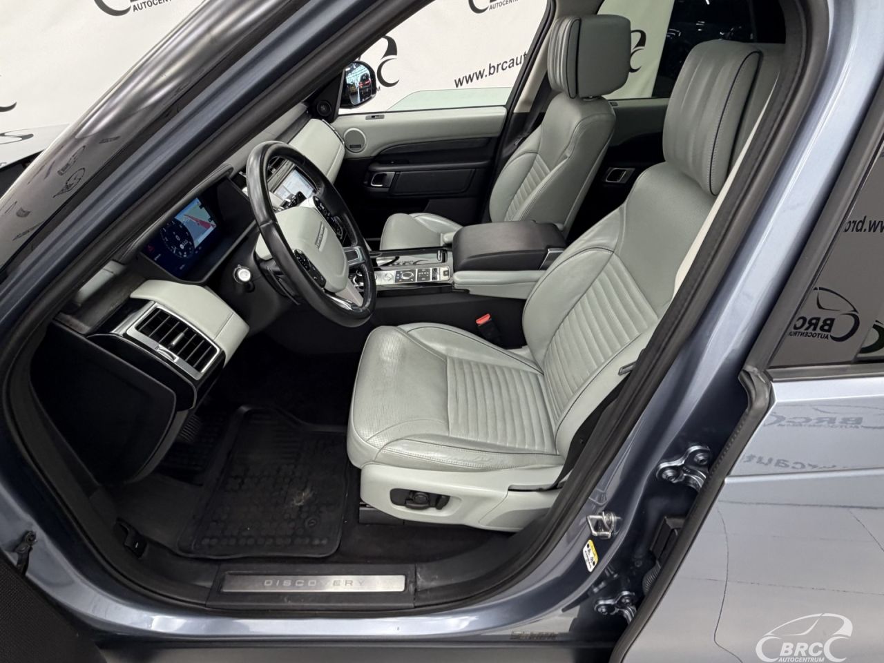 Land Rover Discovery | 25