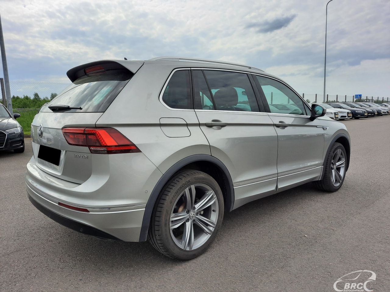Volkswagen Tiguan | 2