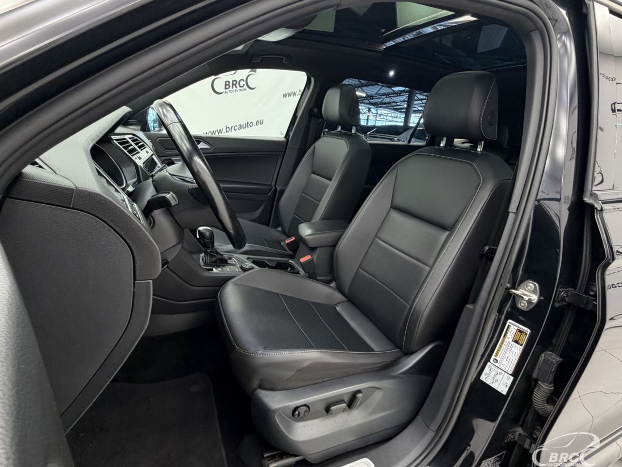 Volkswagen Tiguan | 21