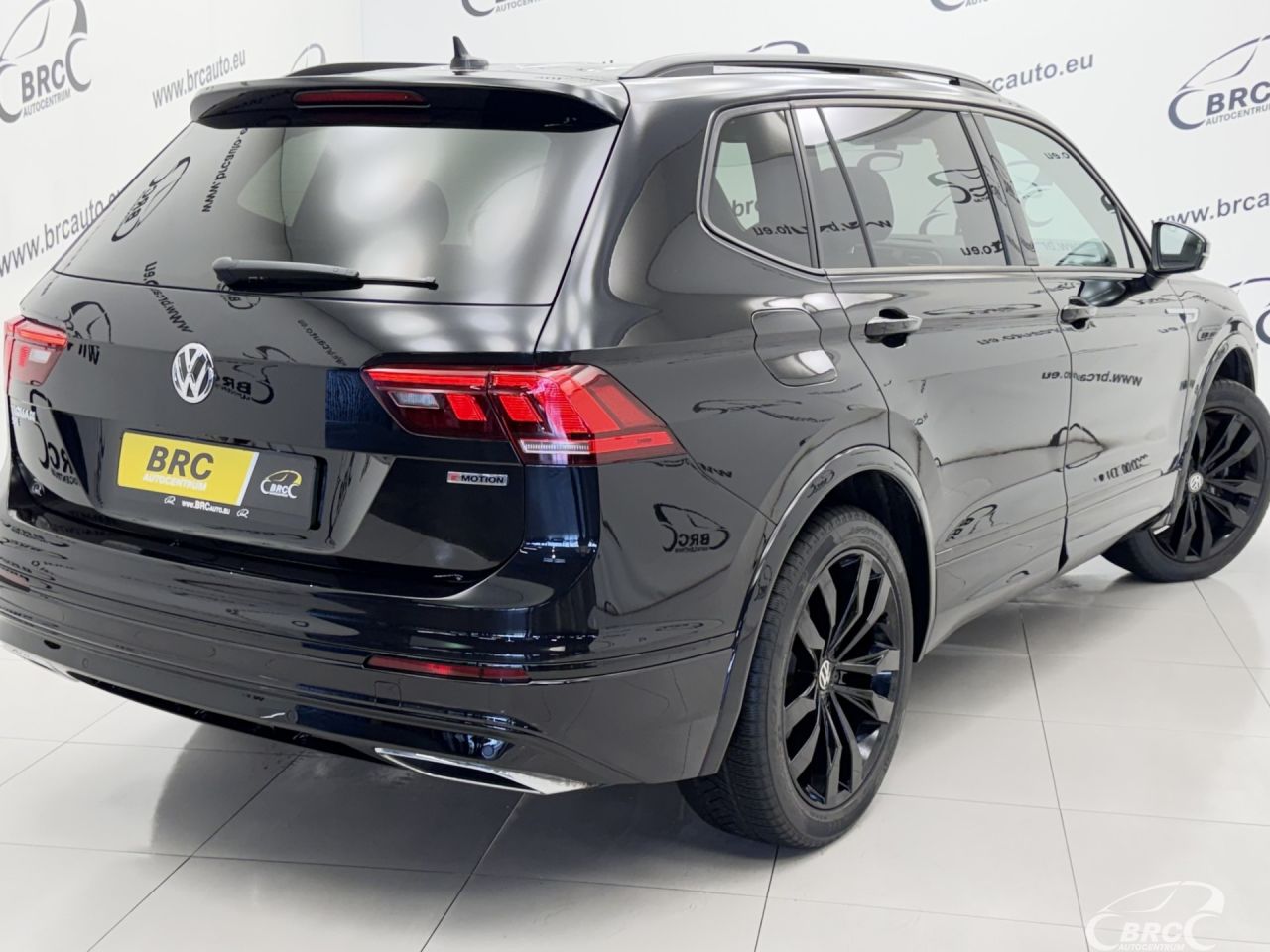 Volkswagen Tiguan | 52
