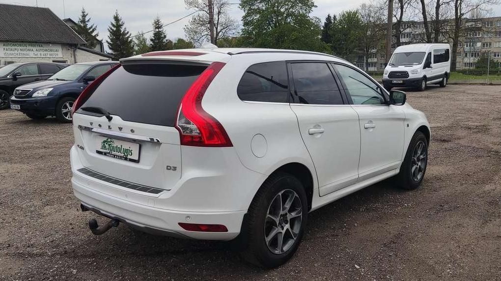 Volvo XC60 | 8