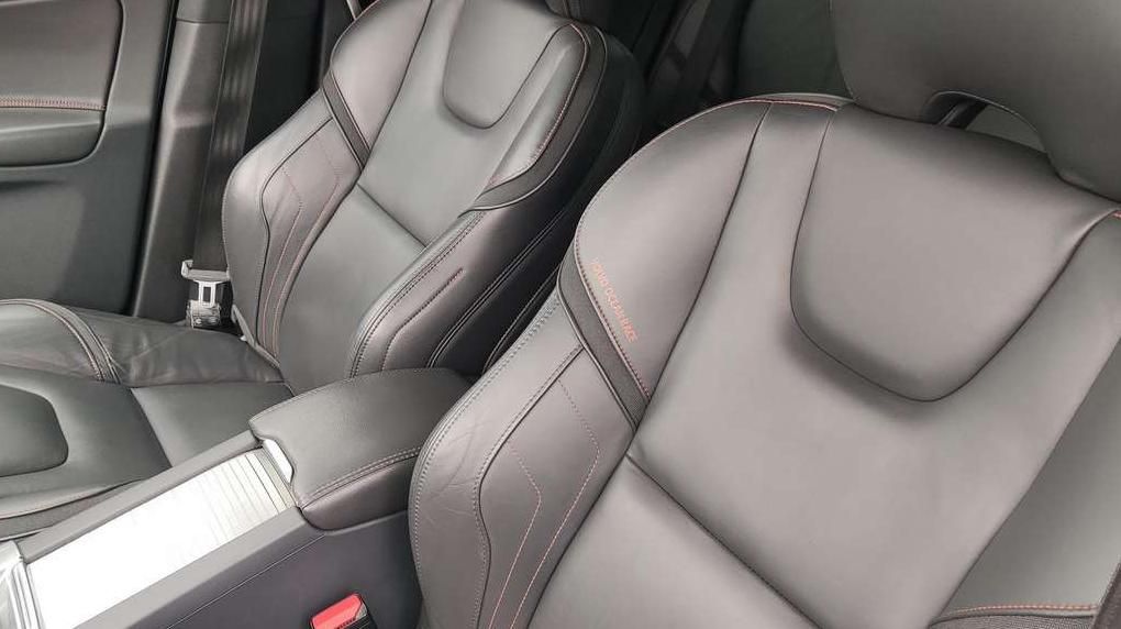 Volvo XC60 | 19