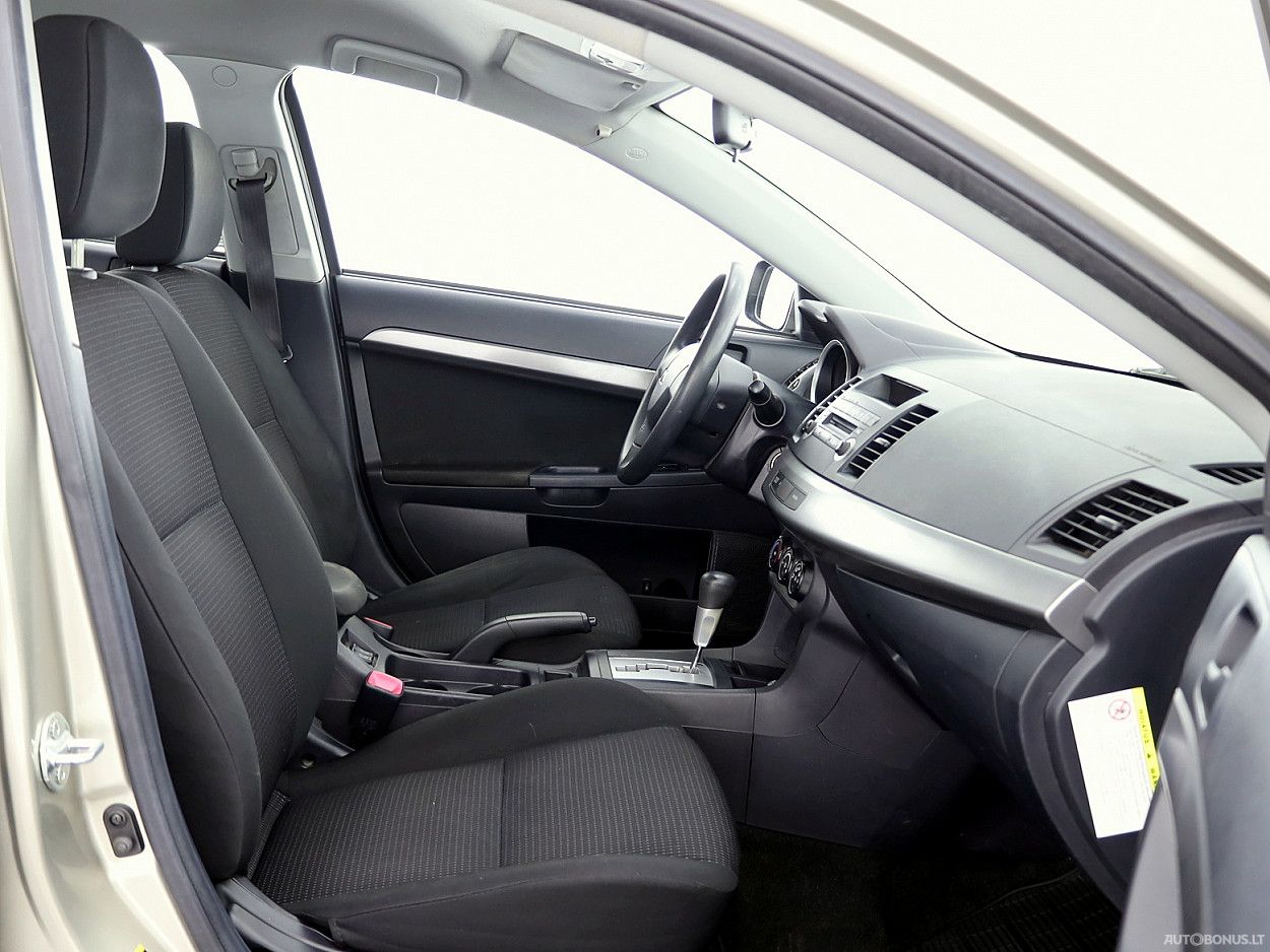 Mitsubishi Lancer | 5