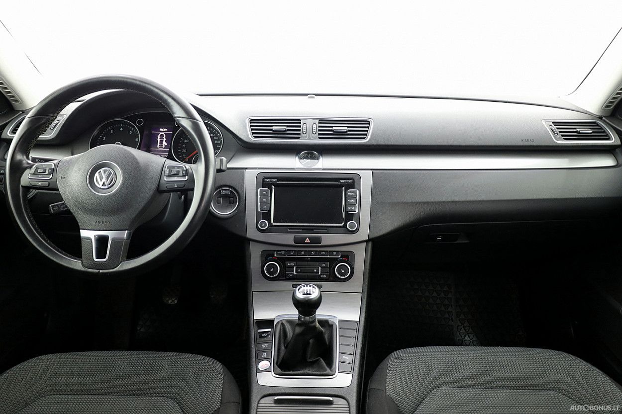 Volkswagen Passat | 4