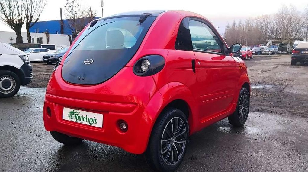Microcar DUE | 6