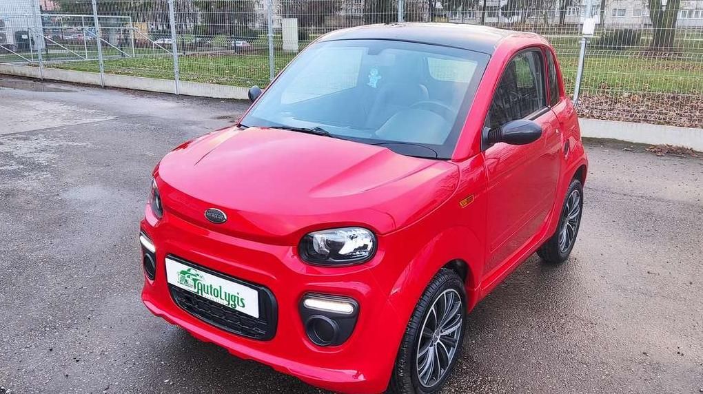 Microcar DUE | 9