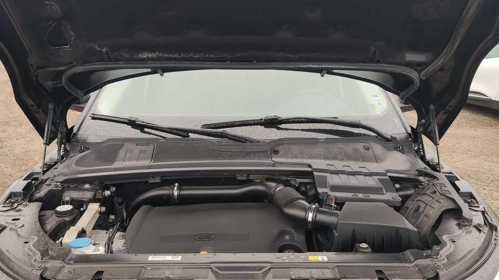 Land Rover Evoque | 25