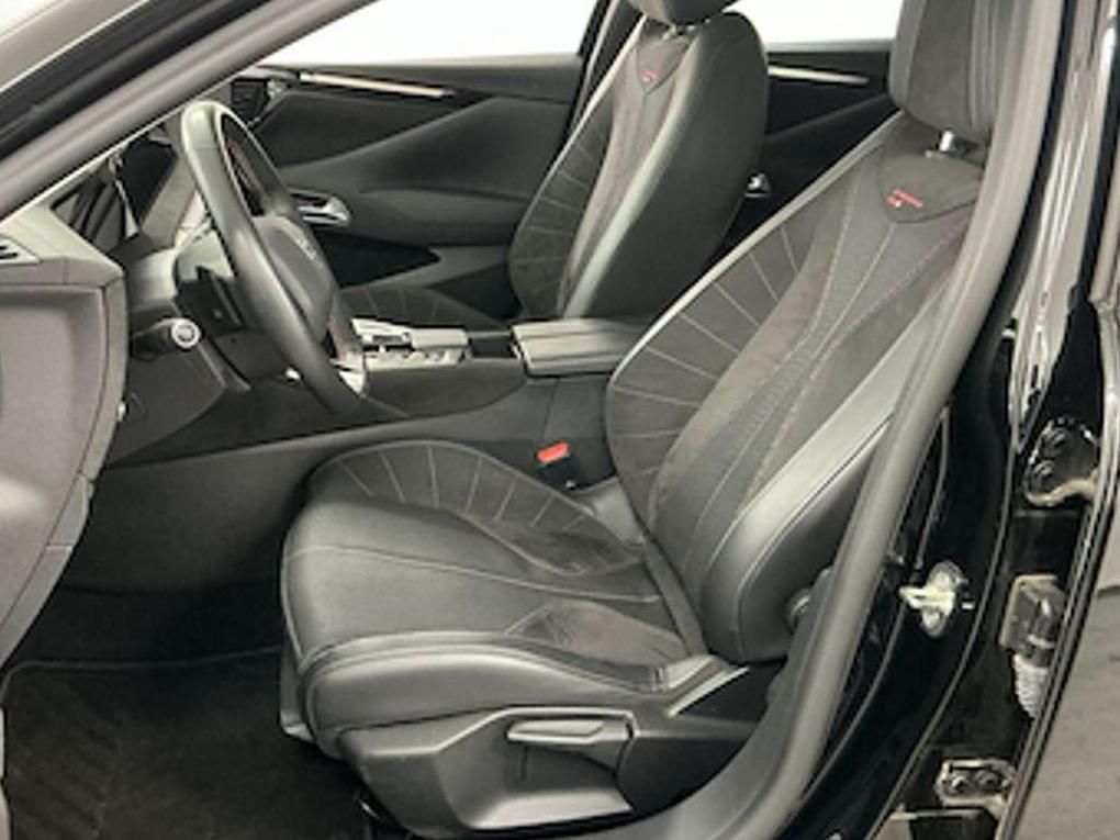 DS Automobiles DS4 | 8