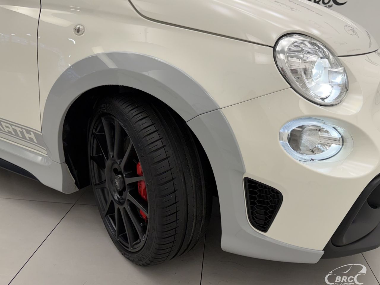 Abarth 695 | 42