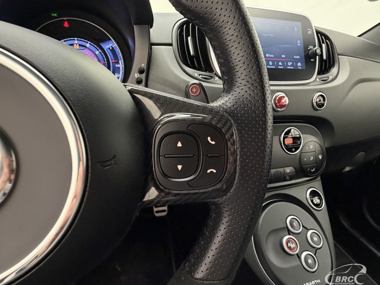 Abarth 695 | 29