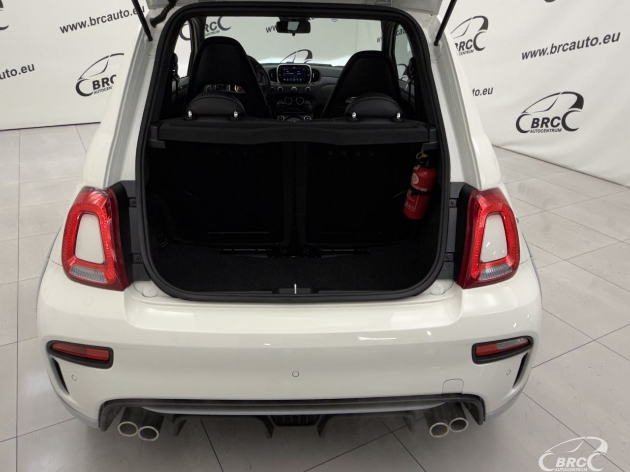 Abarth 695 | 44