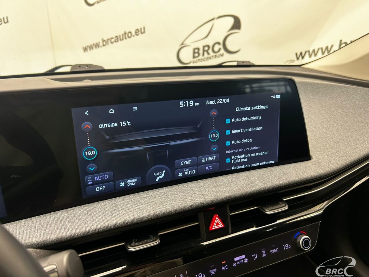 Kia EV6 | 22
